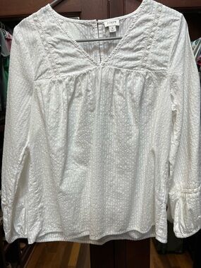 J.Crew S White Textured V-Neck Peasant Blouse